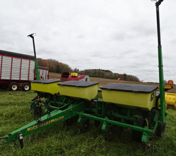 Main image John Deere 1750