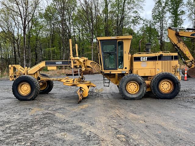 Image of Caterpillar 140H equipment image 3