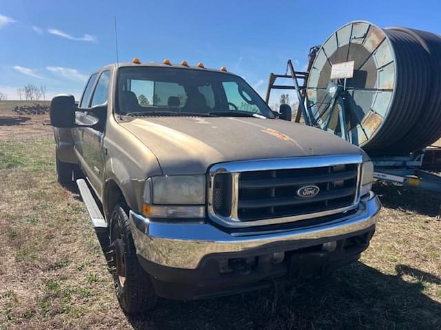 Image of Ford F-350 equipment image 1