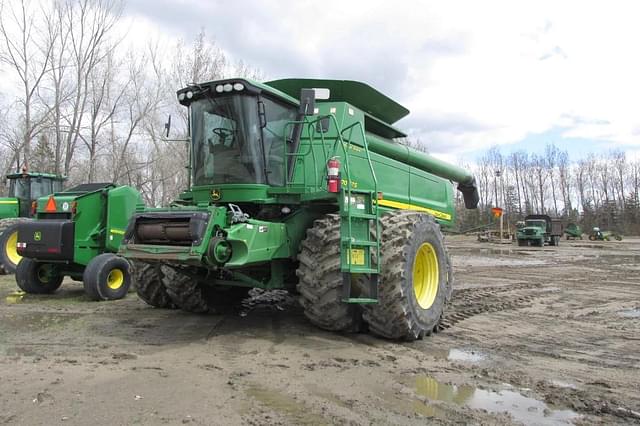 Image of John Deere 9870 STS equipment image 2