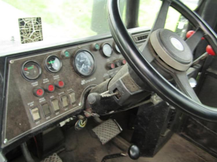 Main image Steiger Panther III ST-310 14
