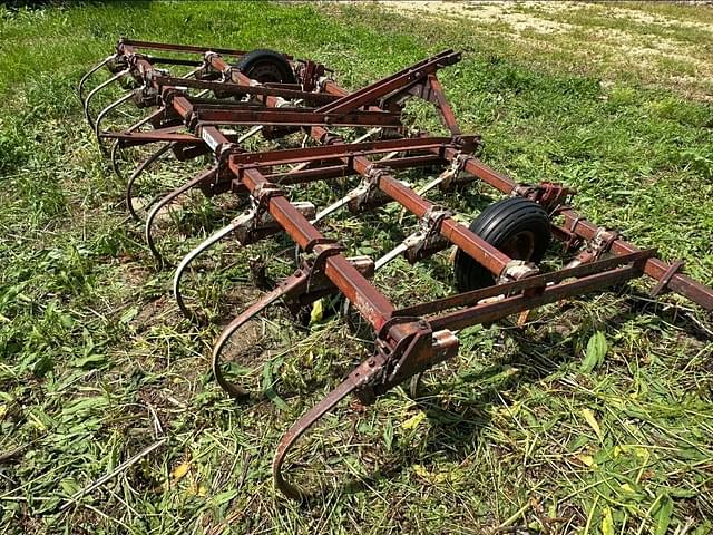 Image of International Harvester 45 equipment image 4