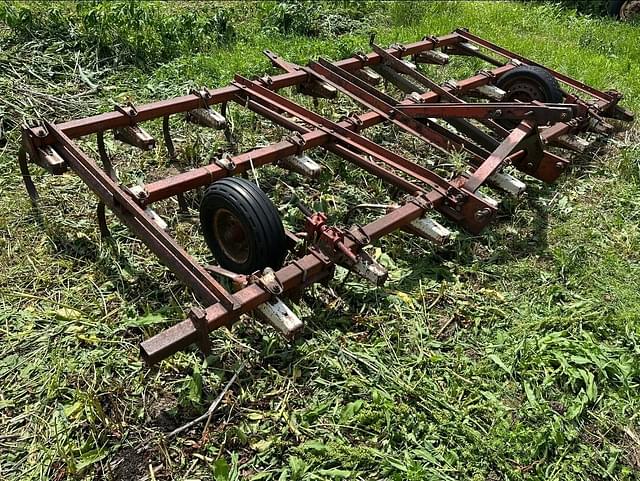 Image of International Harvester 45 equipment image 2