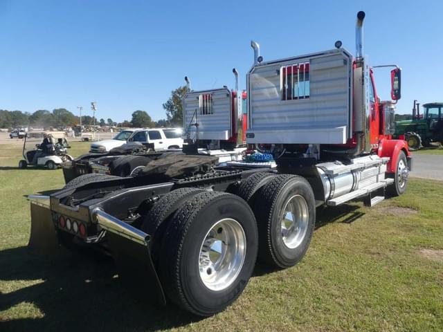 Image of Western Star 4900EX equipment image 2