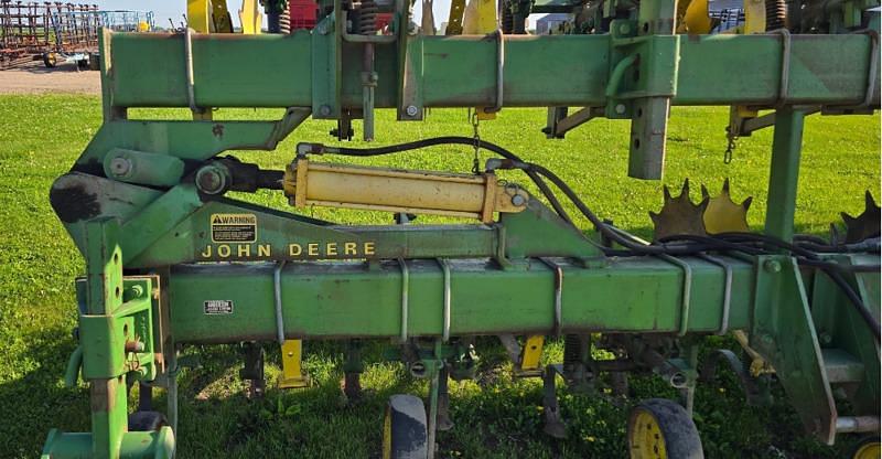 Image of John Deere 85 Image 1