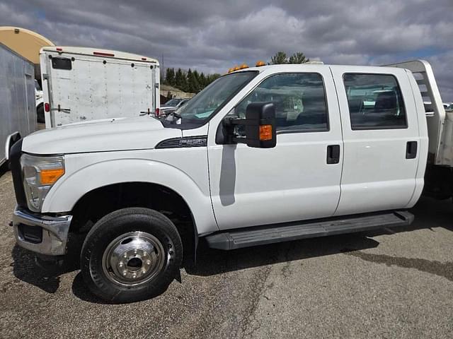 Image of Ford F-350 equipment image 1