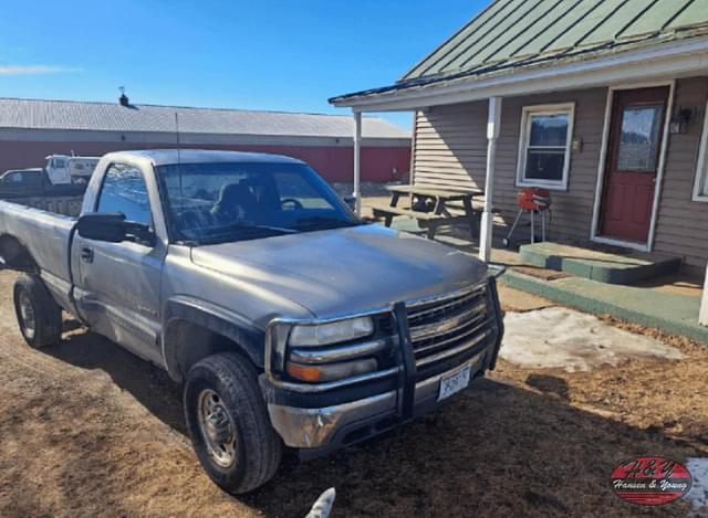 Image of Chevrolet Silverado equipment image 1