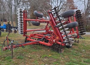 2000 Case IH 3950 Image