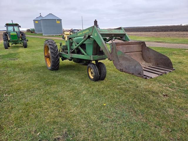 Image of John Deere 2010 equipment image 4