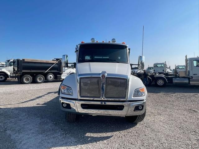 Image of Kenworth T480 equipment image 3