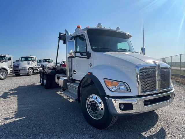 Image of Kenworth T480 equipment image 4