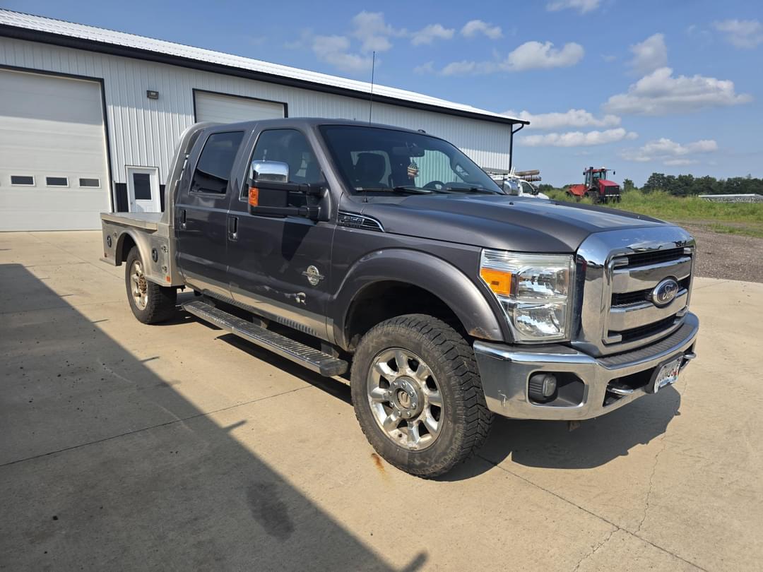 Image of Ford F-350 Primary image
