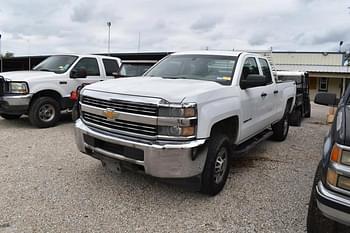 2016 Chevrolet 2500HD Equipment Image0