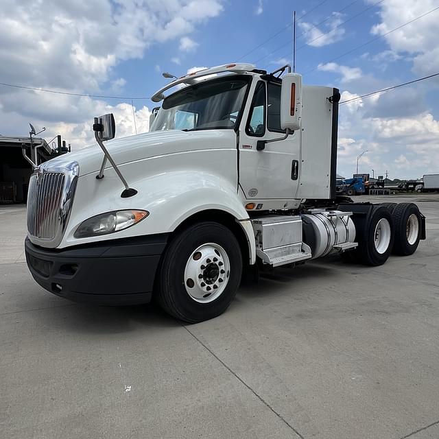 Image of International ProStar equipment image 1