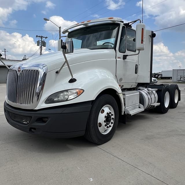 Image of International ProStar equipment image 4