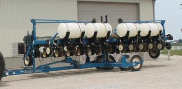 Main image Kinze 2600