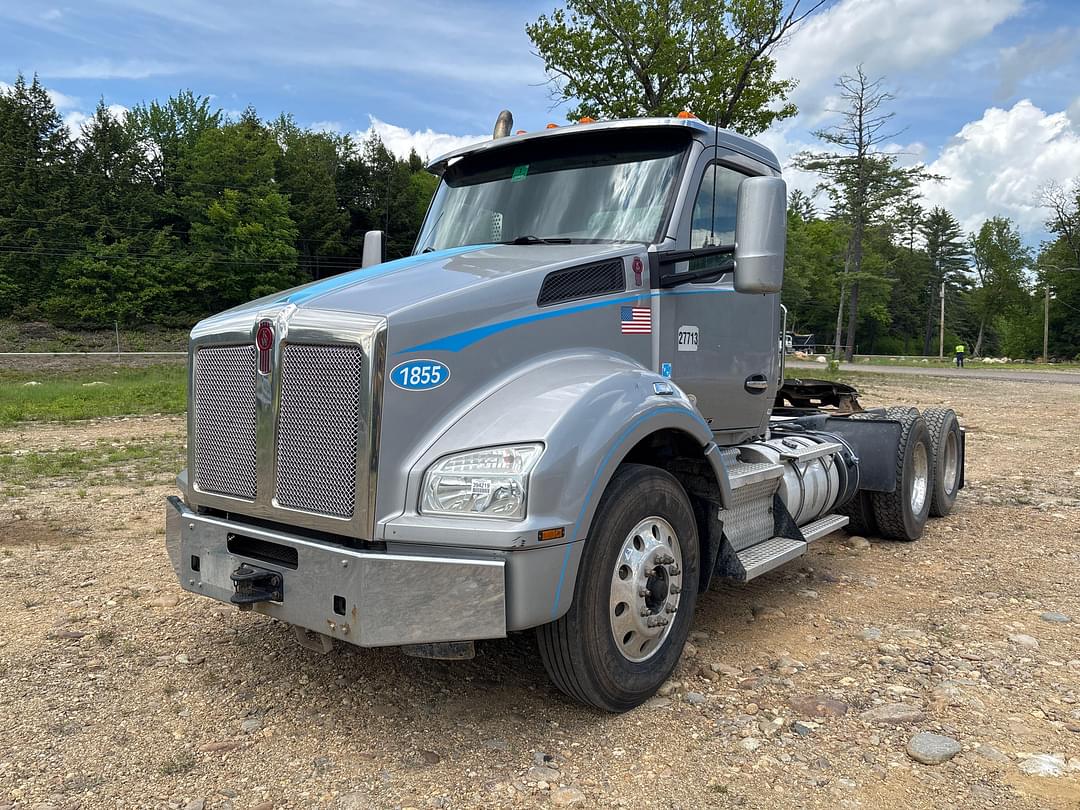 Image of Kenworth T880 Primary image