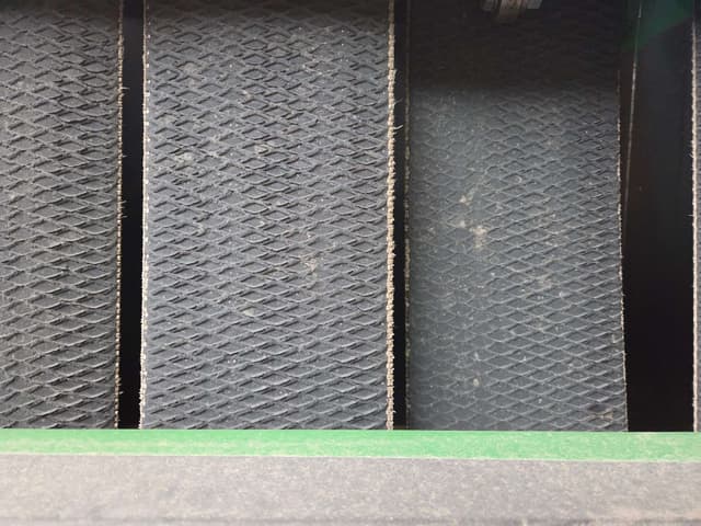 Image of John Deere 560R equipment image 3