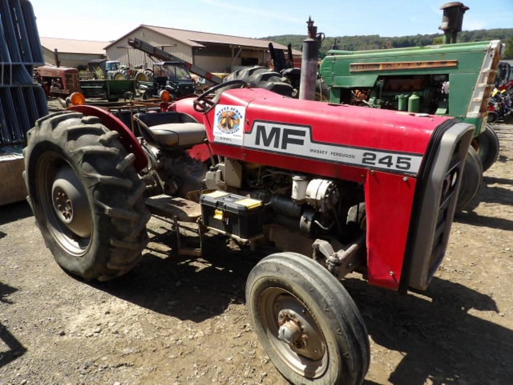 Image of Massey Ferguson 245 Primary image