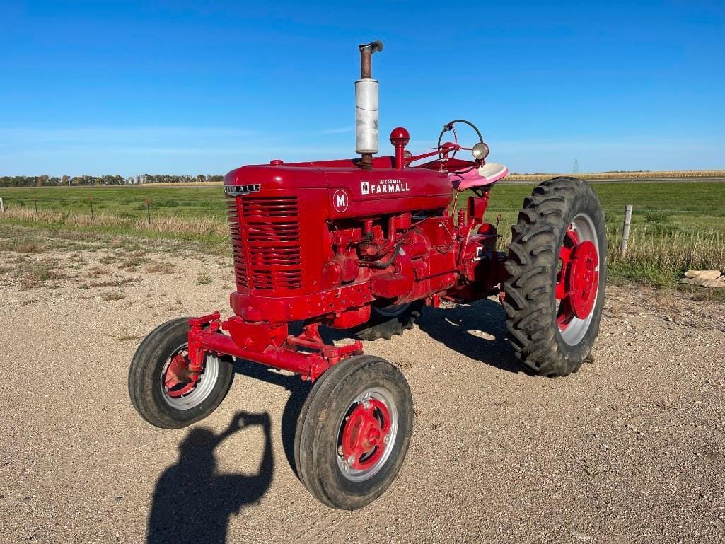 Main image Farmall M