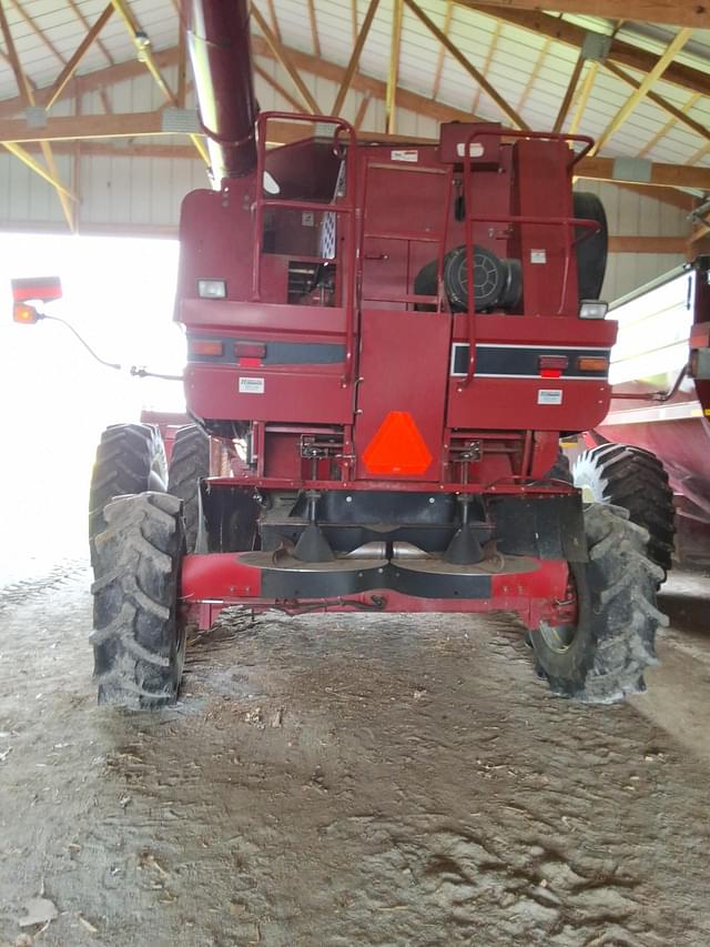Image of Case IH 2388 equipment image 3