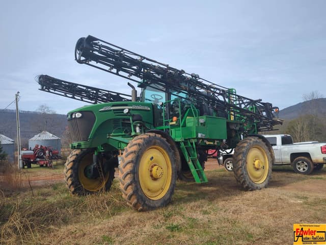 Image of John Deere 4720 equipment image 2