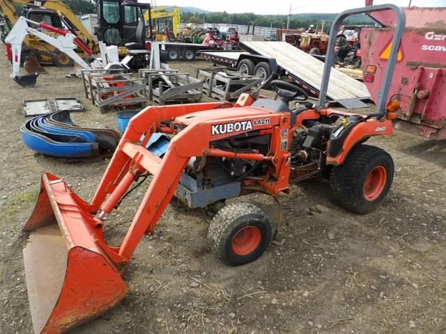 Image of Kubota BX2200 equipment image 2