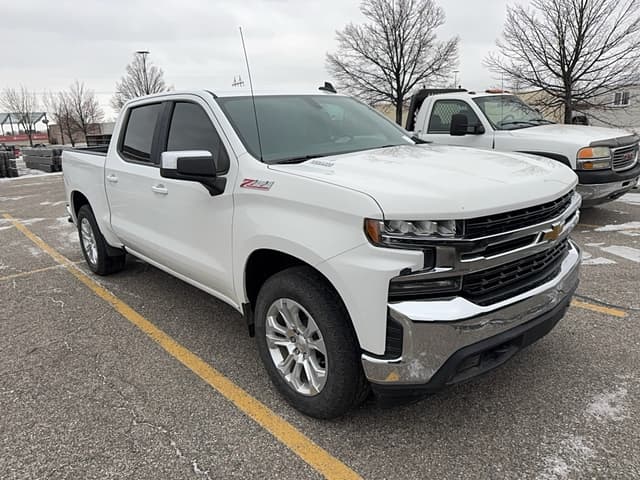 Image of Chevrolet 1500 equipment image 2