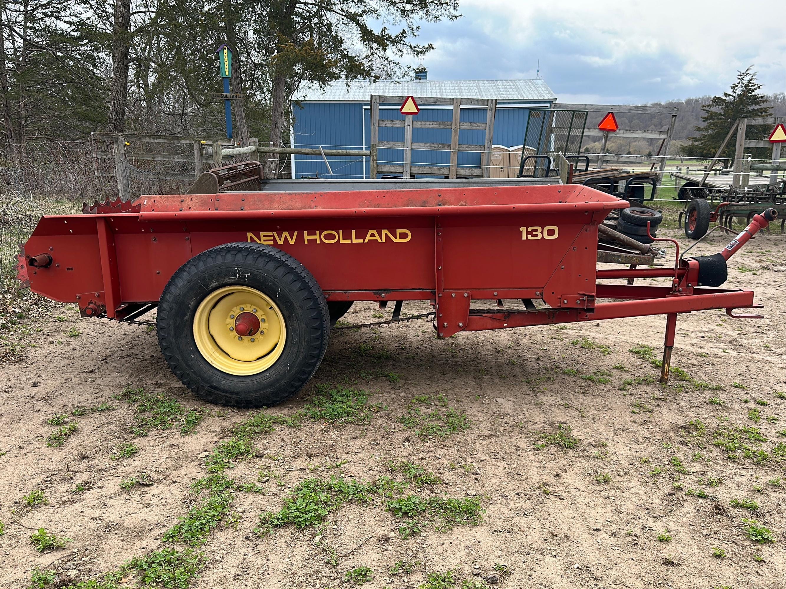 Main image New Holland 130