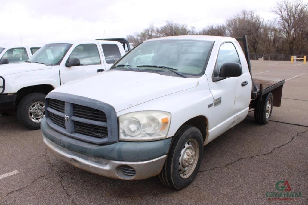 2007 Dodge Ram 2500 Equipment Image0
