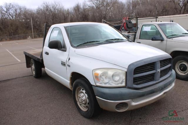 Image of Dodge Ram 2500 equipment image 1