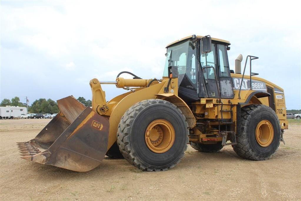 Main image Caterpillar 966H