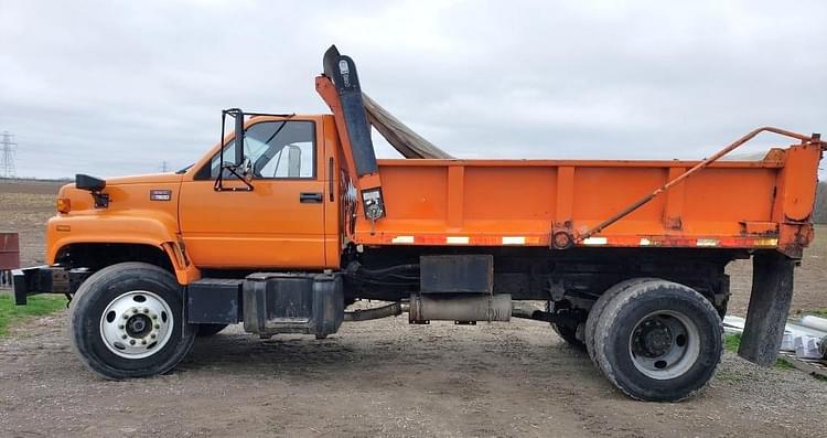 2006 GMC C7500 Equipment Image0
