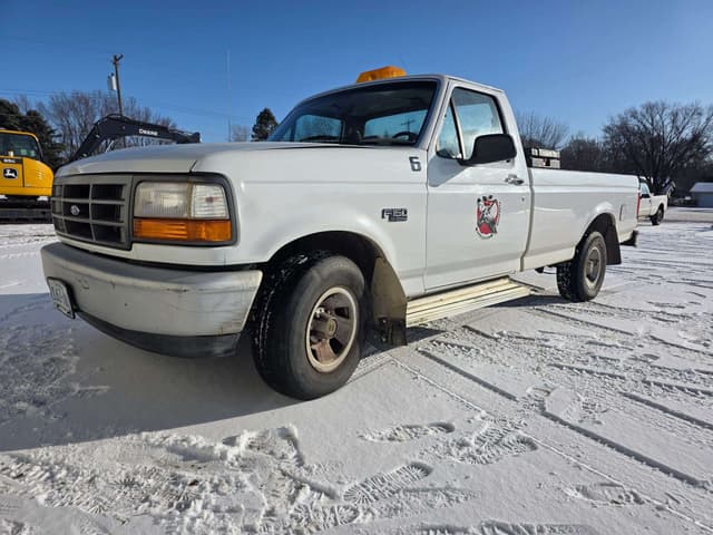 Image of Ford F-150 equipment image 1