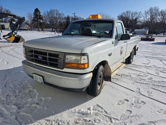 Image of Ford F-150 equipment image 2