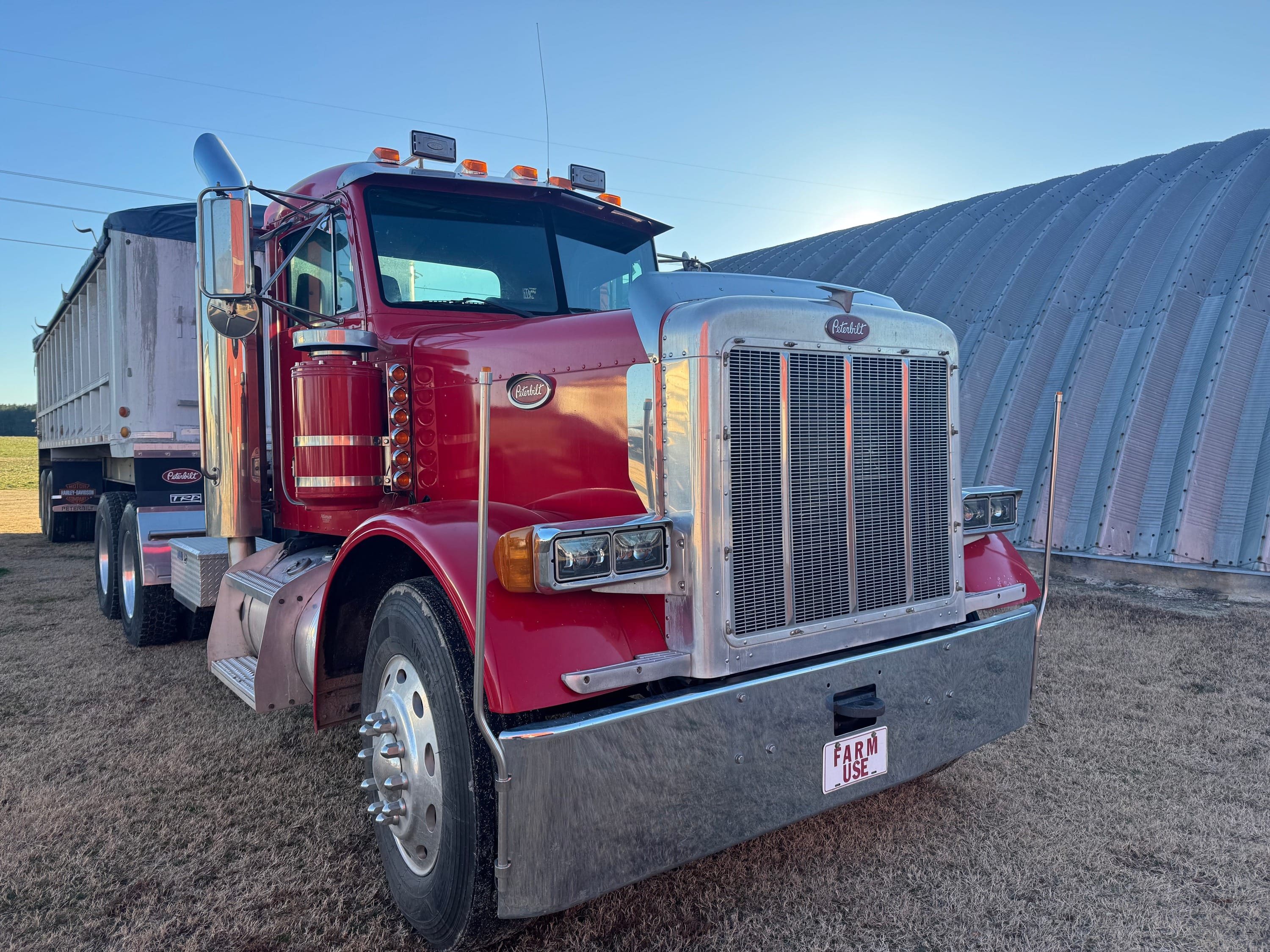 1997 Peterbilt 379 Equipment Image0