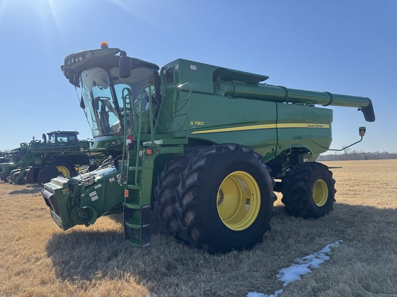 2020 John Deere S780 Equipment Image0