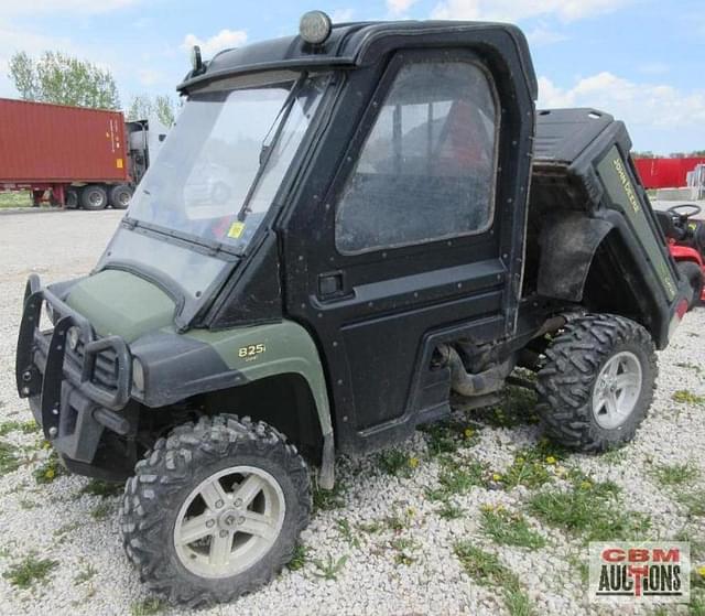 Image of John Deere Gator XUV 825i equipment image 1