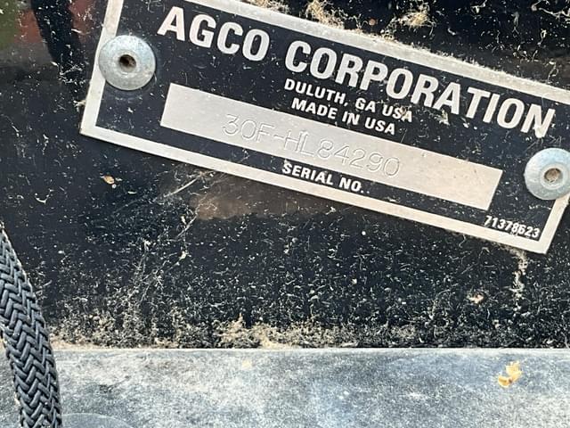 Image of AGCO 800 equipment image 1