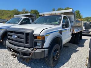 2009 Ford F-550 Image