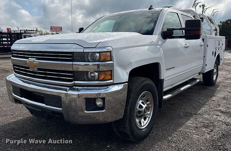 Image of Chevrolet 3500HD Primary image