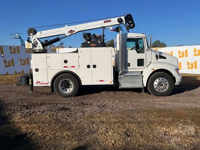 Image of Kenworth T3 equipment image 3