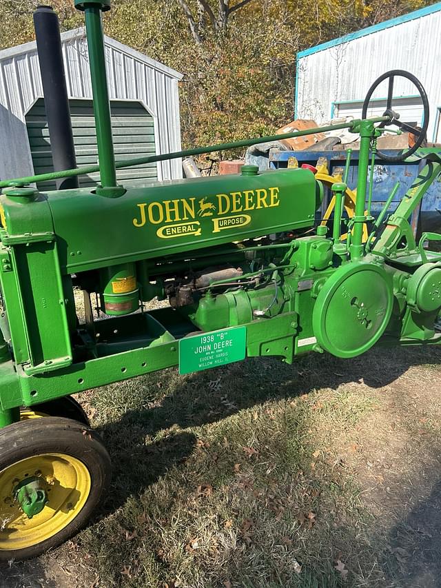 Image of John Deere B equipment image 4