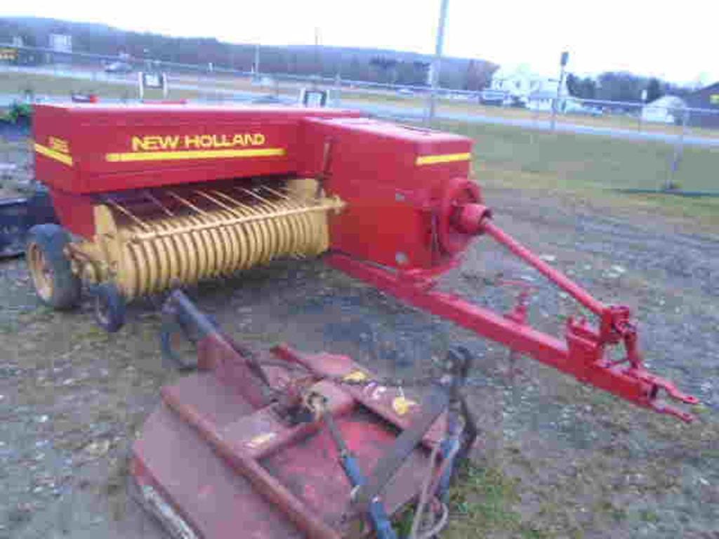 Main image New Holland 565