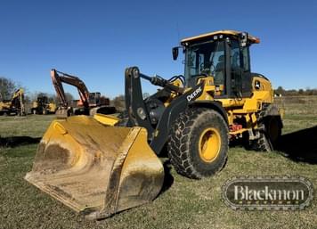 Main image John Deere 524P