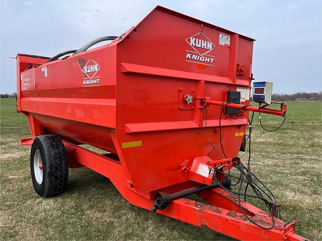 Image of Kuhn Knight RA142 equipment image 3