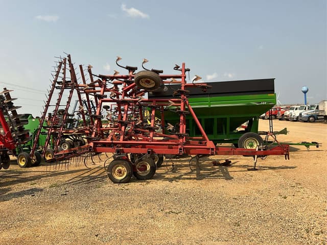 Image of Case IH 4600 equipment image 3