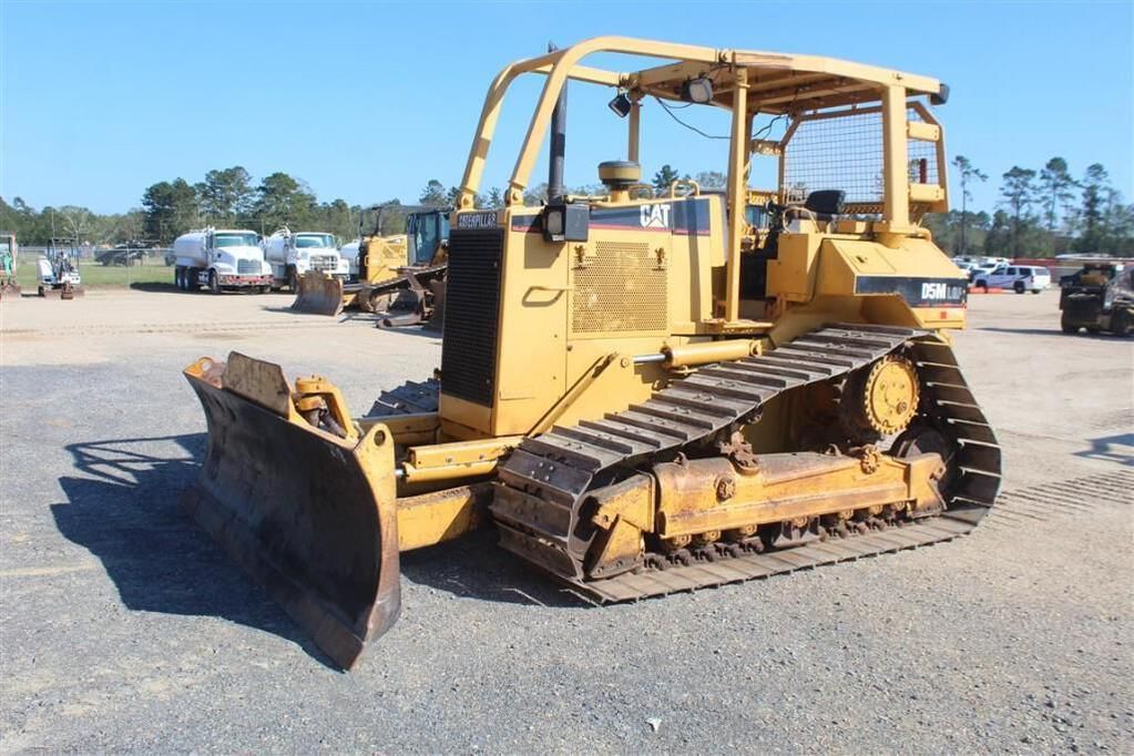 Main image Caterpillar D5M LGP