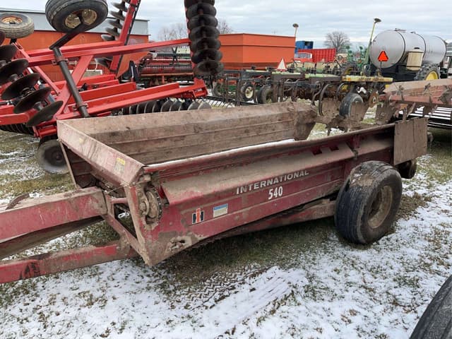Image of International Harvester 540 equipment image 1
