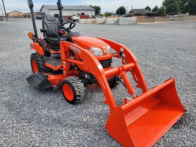 Image of Kubota BX2370 equipment image 2